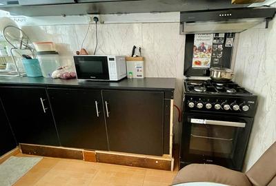 Serviced 1 Bed Apartment with En Suite at School Lane - 4