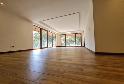 3 Bed Apartment with En Suite at Peponi Road