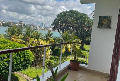 Serviced 3 Bed Apartment with En Suite at Cement Road
