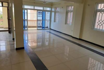 Furnished 3 Bed Apartment with En Suite at Beach Road Avenue - 2