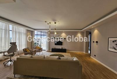 3 Bed Apartment with En Suite in Spring Valley