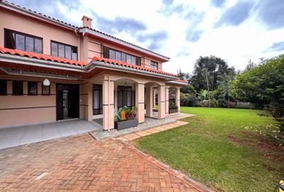 4 Bed House with En Suite in Runda