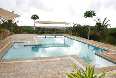 5 Bed Villa with En Suite in Vipingo