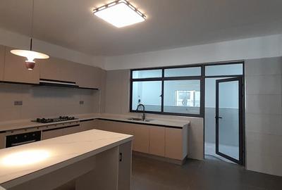 4 Bed Apartment with En Suite in Kileleshwa - 2