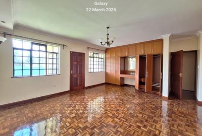 4 Bed House with En Suite in Kitisuru
