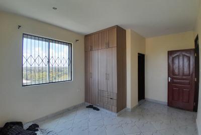 2 Bed Apartment with En Suite in Mtwapa