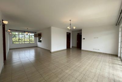 3 Bed Apartment with En Suite in Lavington