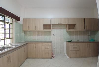 4 Bed Townhouse with En Suite at Lavington Green - 3
