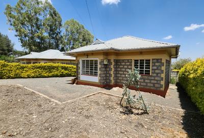 3 Bed House with En Suite at Rimpa Road - 2