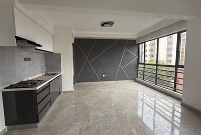 Studio Apartment with En Suite in Valley Arcade - 2