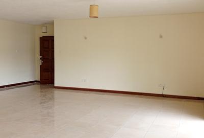 4 Bed Apartment with En Suite at Brookside Drive - 4