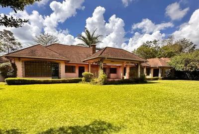 4 Bed House with En Suite in Karen - 2