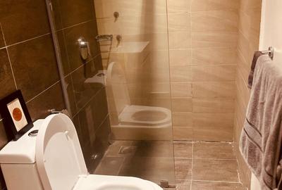 Serviced 1 Bed Apartment with En Suite at Valley Arcade - 3