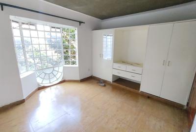 3 Bed Apartment with En Suite in Kilimani - 3