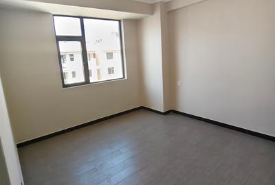 4 Bed Apartment with Gym in Kilimani - 4