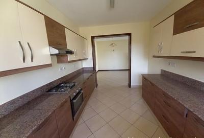 2 Bed Apartment with En Suite at Brookside