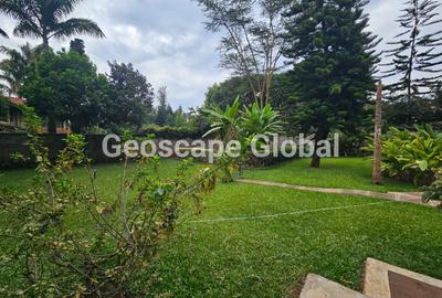 5 Bed House with En Suite in Runda - 4