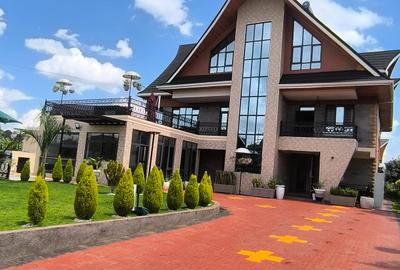 6 Bed House with En Suite in Ruiru