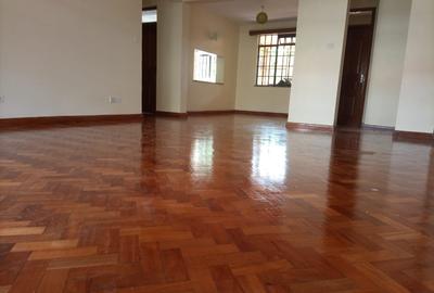 3 Bed Apartment with En Suite at Mbaazi Avenue - 3
