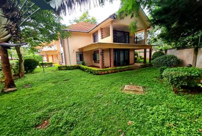 5 Bed House with En Suite at Mimosa