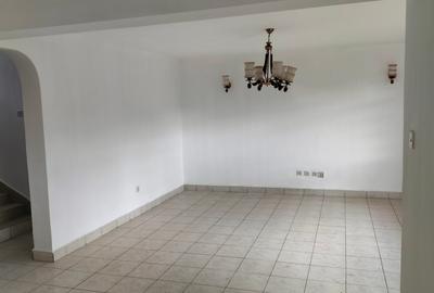 3 Bed Villa with En Suite at Masai Lodge Road - 3