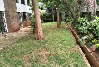 4 Bed Townhouse with En Suite in Lavington