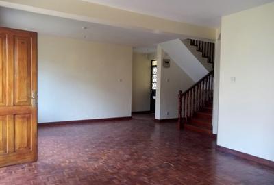 4 Bed Townhouse with En Suite in Lavington