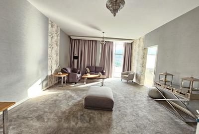 4 Bed Villa with En Suite in Spring Valley - 3