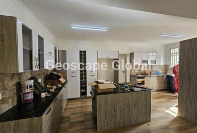 4 Bed House with En Suite in Kitisuru