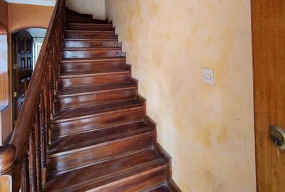 4 Bed Townhouse with En Suite at Kileleshwa - 4