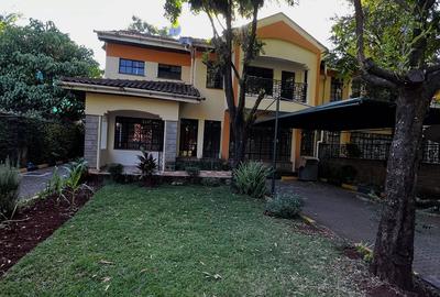 4 Bed Townhouse with En Suite at Amboseli Road - 3