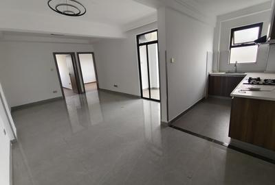 2 Bed Apartment with En Suite in Lavington