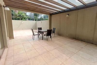 5 Bed House with En Suite in Lavington