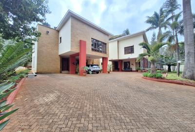 3 Bed Townhouse with En Suite at Hill View