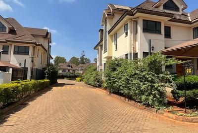 4 Bed Townhouse with En Suite at Tala Rd