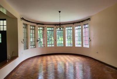 5 Bed Townhouse with En Suite in Lower Kabete