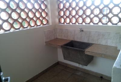 Furnished 1 Bed Apartment with En Suite at Rhapta Road Westlands.