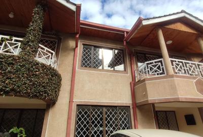 4 Bed Townhouse with En Suite in Kileleshwa