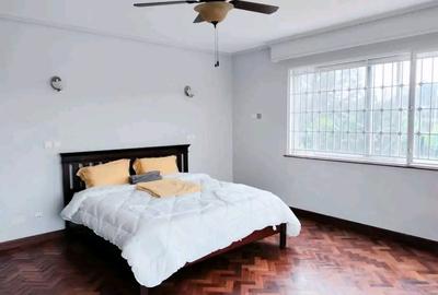 3 Bed House with En Suite in Runda