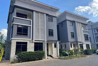 5 Bed Townhouse with En Suite in Lavington