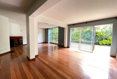 4 Bed Townhouse with En Suite at Brookside - 3