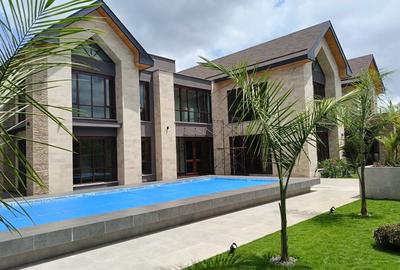 5 Bed House with En Suite at Runda