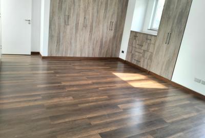 4 Bed Townhouse with En Suite in Lavington