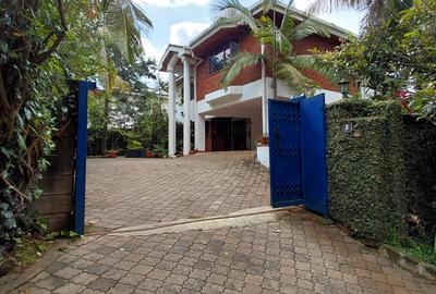 5 Bed Townhouse with En Suite at Westlands