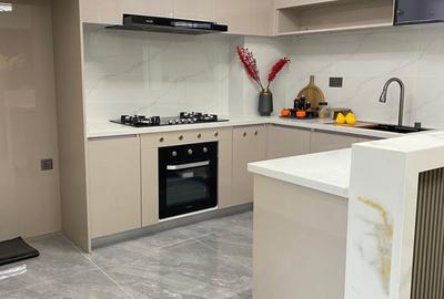 4 Bed Apartment with En Suite at Gatundu Road