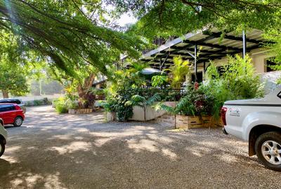 Commercial Property with Service Charge Included in Upper Hill