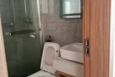 1 Bed Apartment with En Suite in Riverside - 3