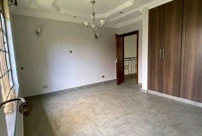 3 Bed House with En Suite in Runda - 4