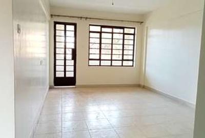 2 Bed Apartment with En Suite in Naivasha Road