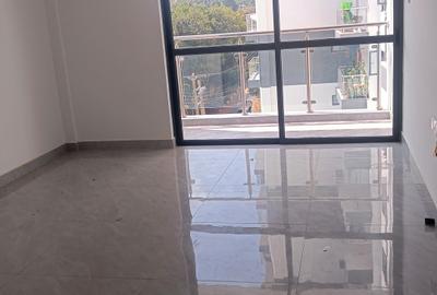 1 Bed Apartment with En Suite in Westlands Area - 2